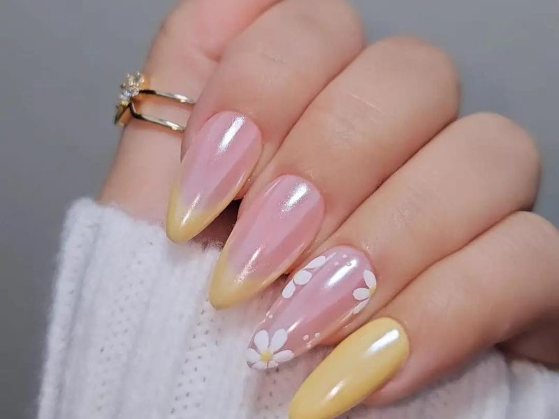 Nude Chrome Nails