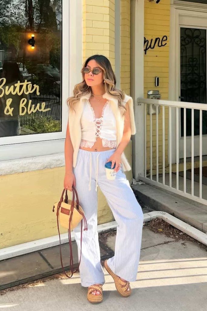 Striped Pants Outfits 